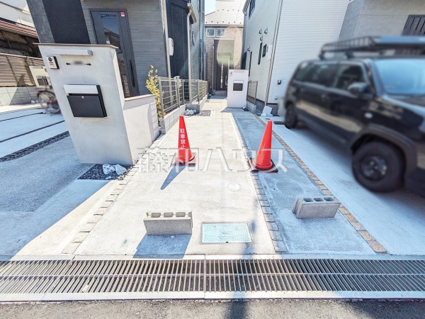 D号棟　カースペース　【日野市多摩平６丁目】