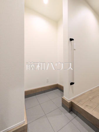 6号棟　シューズインクローゼット　【八王子市犬目町】