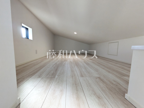≪3号棟　収納≫さまざまな用途に利用できるロフトつき　【世田谷区千歳台５丁目】