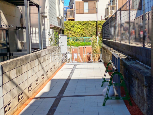 外観(門扉)　【中野区松が丘１丁目】