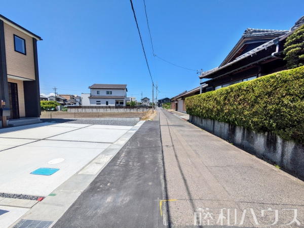 接道状況および現場風景　【北名古屋市熊之庄屋形】