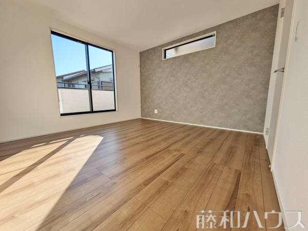 居室　【北名古屋市六ツ師高台】