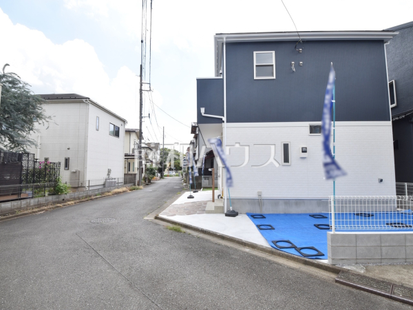 接道状況および現場風景　【武蔵村山市伊奈平６丁目】