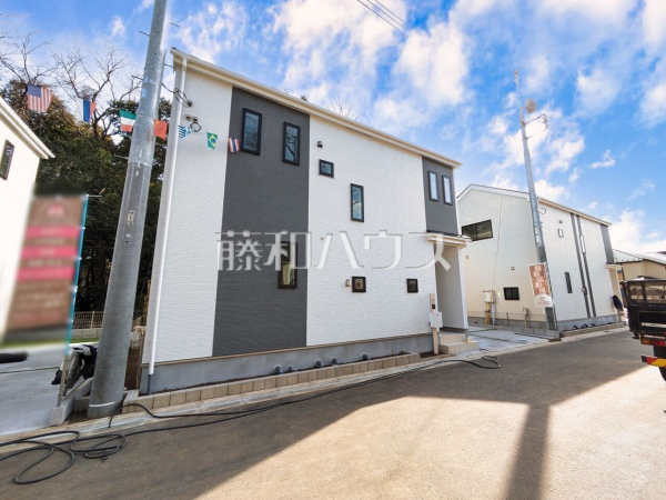 接道状況および現場風景　【新座市新堀１丁目】 平日のご案内も可能です。まずはお気軽にお問合せ下さいませ。 