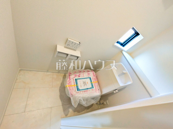 D号棟　トイレ　【新座市新堀１丁目】