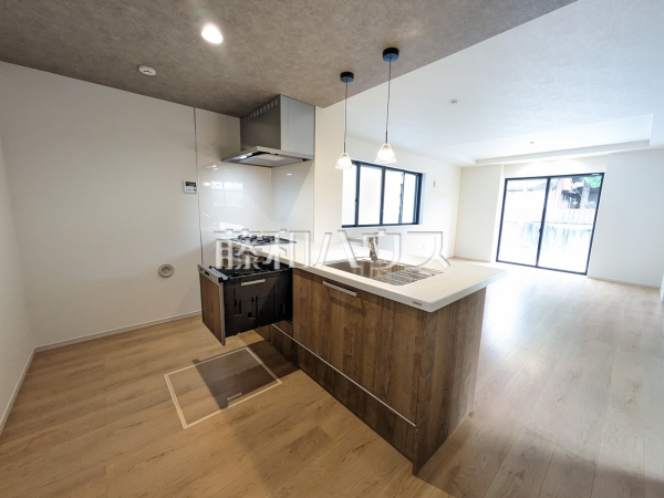 3号棟　キッチン　【名古屋市守山区西城１丁目】