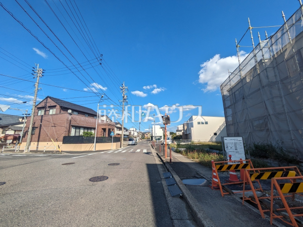 接道状況および現場風景　【名古屋市守山区西城１丁目】