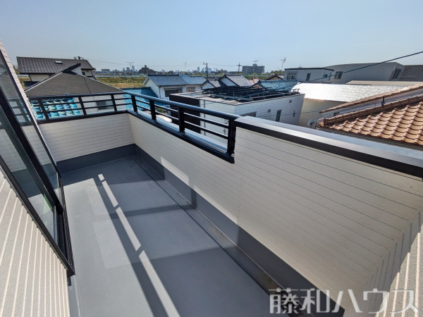 3階バルコニー　【名古屋市北区中味鋺１丁目】