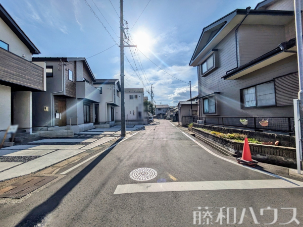 接道状況および現場風景　【北名古屋市高田寺起返】