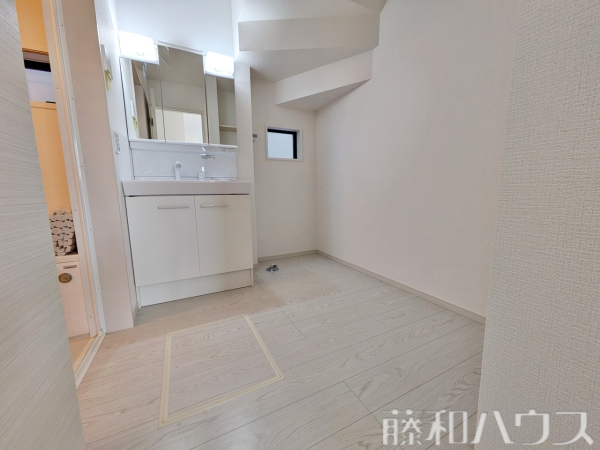 1号棟　洗面室　【北名古屋市高田寺起返】