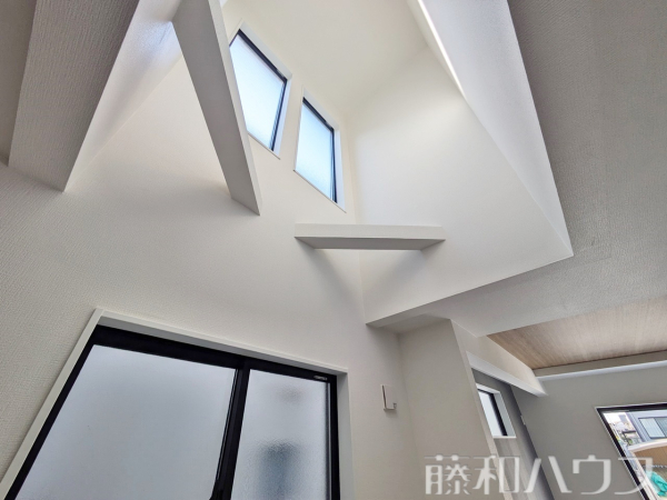 2号棟　リビング　【北名古屋市高田寺起返】