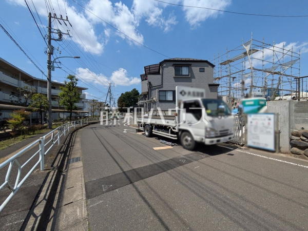 現場風景　【東久留米市中央町２丁目】建物のプレゼンをさせていただきますので、実際の完成イメージを思い描いていただくことができます。お気軽にお問合せ下さい。 