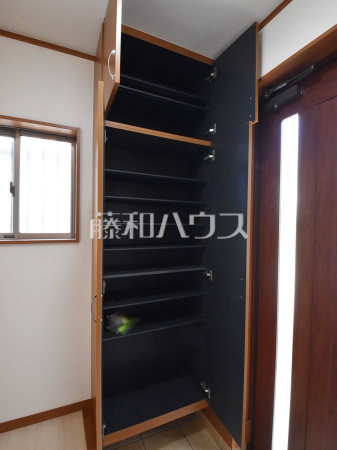 下駄箱　【東村山市恩多町２丁目】