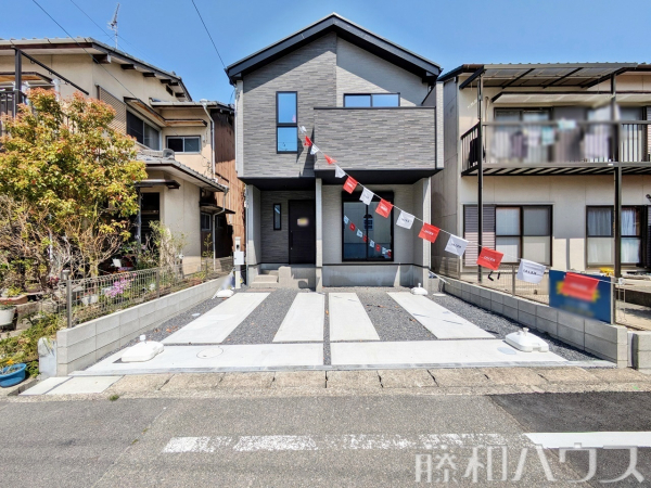外観およびカースペース　【尾張旭市西山町２丁目】
