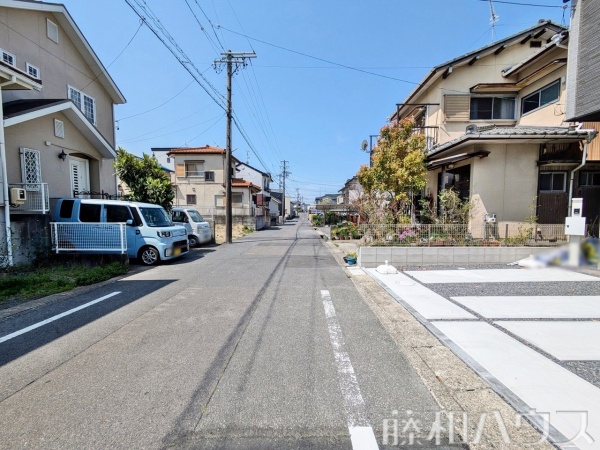 接道状況および現場風景　【尾張旭市西山町２丁目】