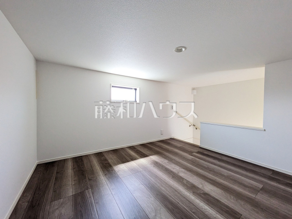 A号棟　小屋裏収納　【日野市多摩平５丁目】