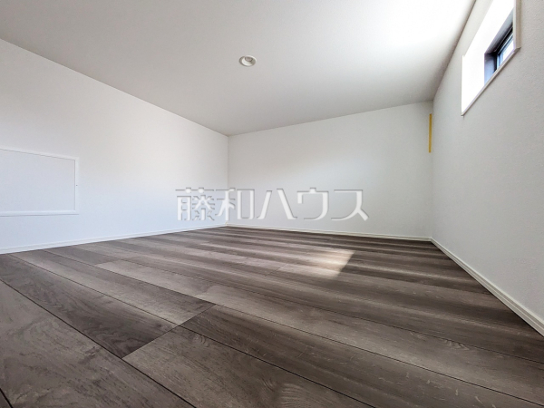 A号棟　小屋裏収納　【日野市多摩平５丁目】