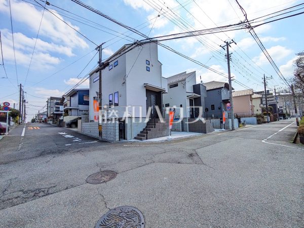 接道状況および現場風景　【日野市多摩平５丁目】
