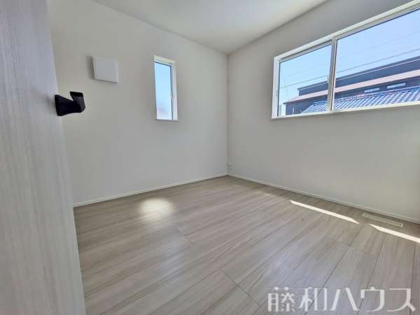 居室　【北名古屋市六ツ師北屋敷】