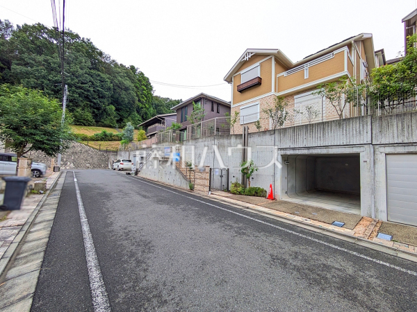 接道状況および現場風景　【八王子市越野】