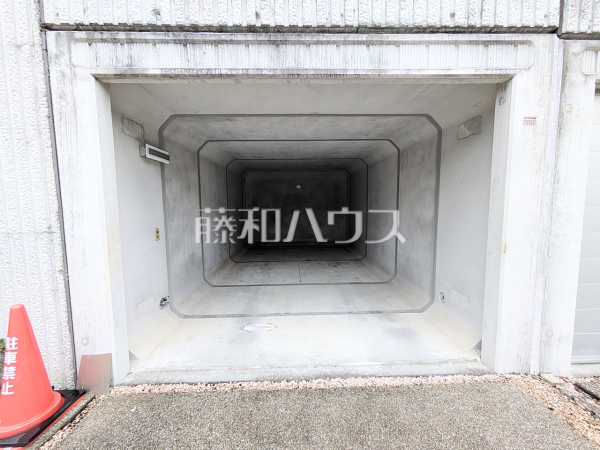 カースペース　【八王子市越野】