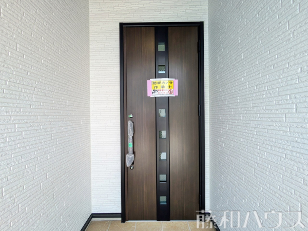 玄関　【小牧市中央３丁目】