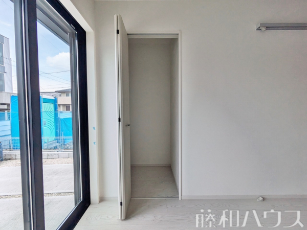 収納　【小牧市中央３丁目】