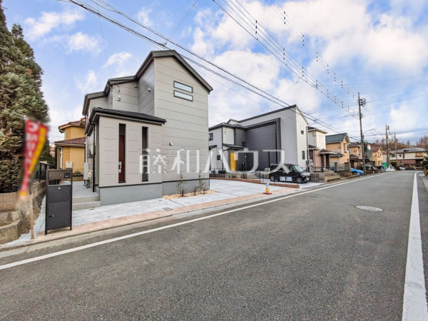 接道状況および現場風景　【八王子市館町】