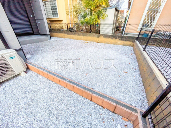 庭　【八王子市館町】