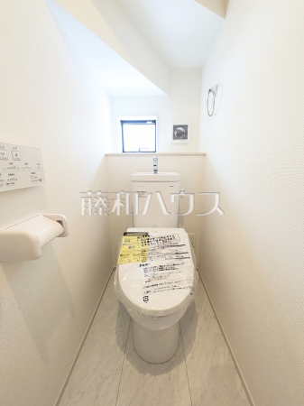 8号棟　トイレ　【小平市大沼町５丁目】