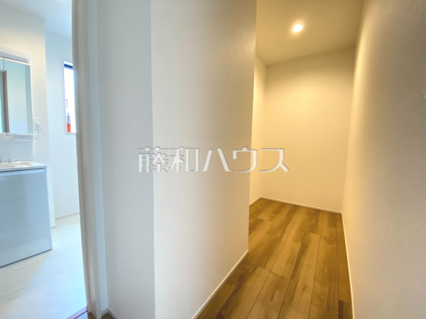11号棟　パントリー　【小平市大沼町５丁目】