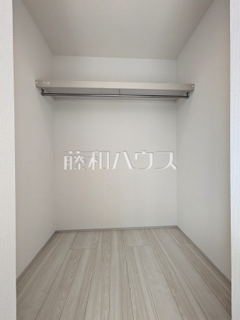 14号棟　ウォークインクローゼット　【小平市大沼町５丁目】