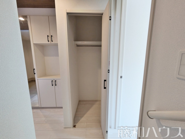 玄関ホール収納　【名古屋市北区六が池町】