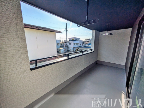 バルコニー　【名古屋市北区六が池町】