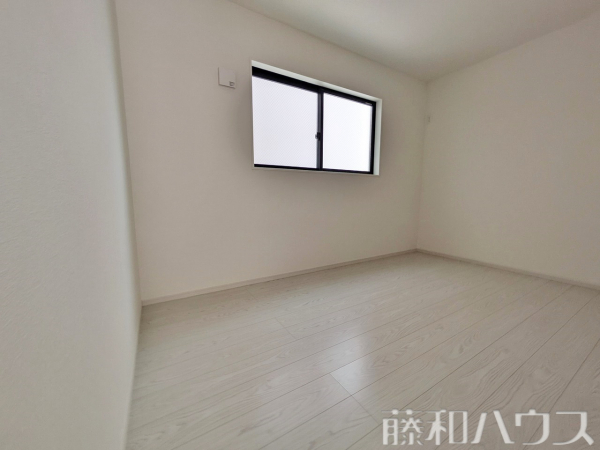 居室　【名古屋市北区上飯田北町１丁目】