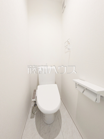 トイレ　【練馬区南大泉１丁目】
