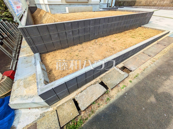 庭　【八王子市絹ケ丘２丁目】