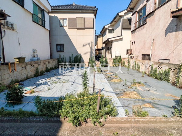 現地写真　【新座市野寺４丁目】 周辺環境はもちろん、日当たりや設備仕様など、実際に行ってみないと分からないことも多くございます。営業担当がご案内いたしますので、お気軽にお問い合わせください。 