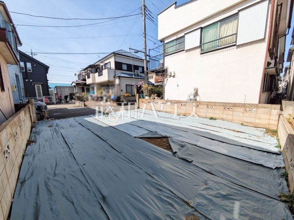 現地写真【新座市野寺４丁目】 お住まい探しは、家の良し悪しだけでなく周辺環境も重要なポイントです。ぜひ一度お客様の目でご覧ください。 