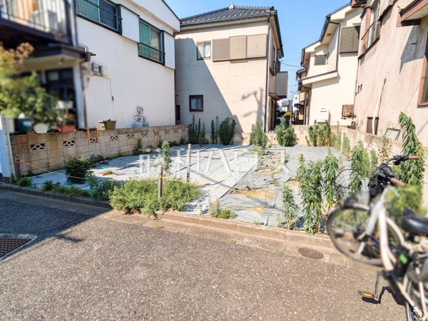 現地写真【新座市野寺４丁目】 平日のご案内も可能です。まずはお気軽にお問合せ下さいませ。 