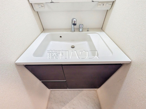 1号棟　洗面室　【八王子市日吉町】