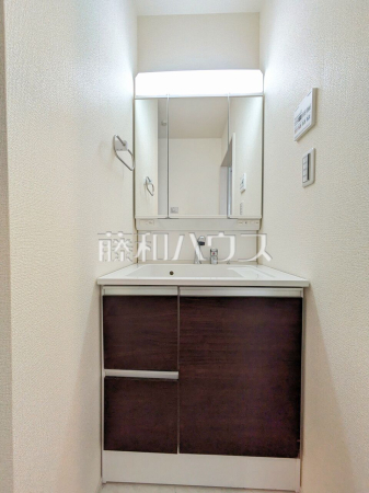 1号棟　洗面室　【八王子市日吉町】