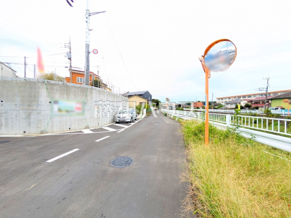 接道状況および現場風景　【八王子市中野上町３丁目】