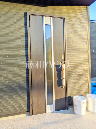 1号棟　玄関　【八王子市中野町】