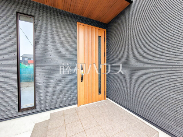 玄関　【所沢市向陽町】