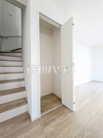 収納　【西東京市南町２丁目】