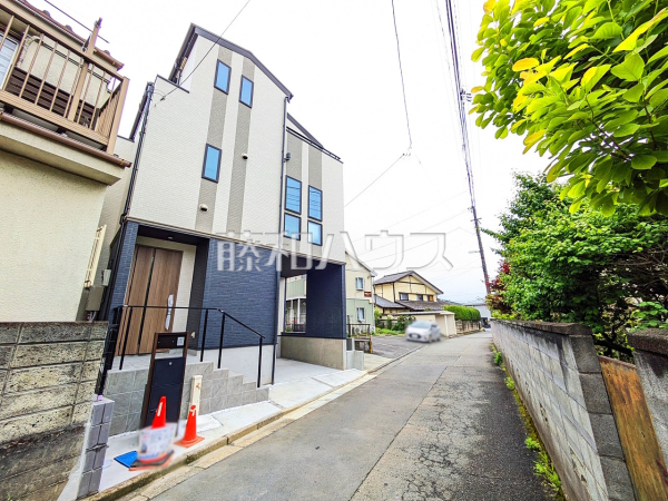 接道状況および現場風景　【八王子市散田町１丁目】