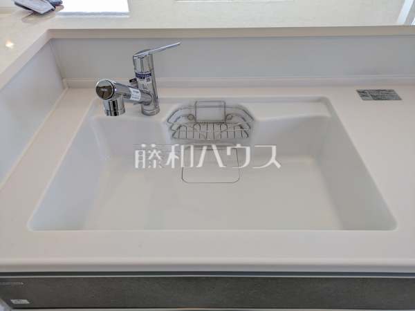 キッチンシンク　【八王子市散田町１丁目】
