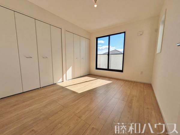 1号棟　居室　【名古屋市守山区大字上志段味字東谷】