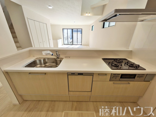 2号棟　キッチン　【名古屋市守山区大字上志段味字東谷】